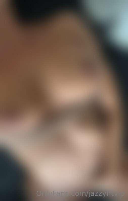 Good moaning, love! Woke up with my wet pussy, I feel so hor..