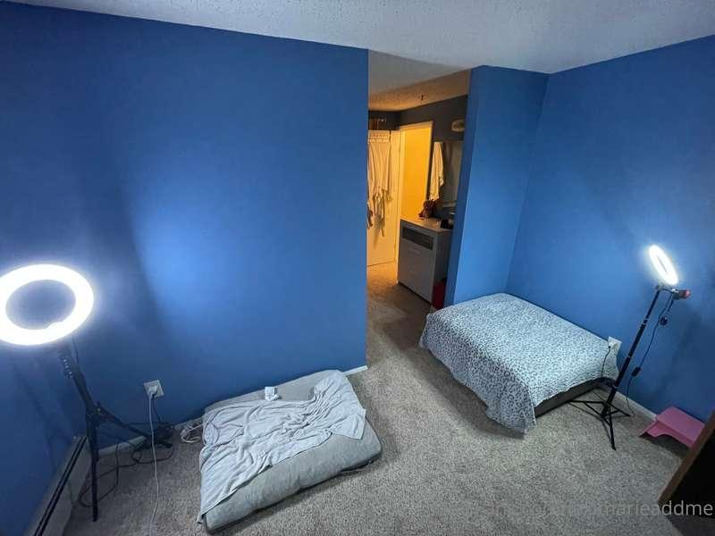 On the set for my photo shoot 📸🎥📱