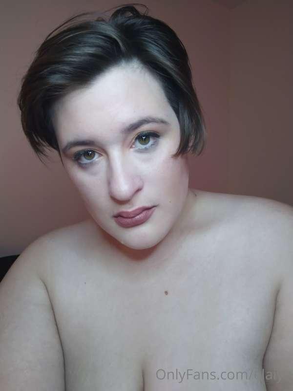 Would you lovelies like for me to attempt to move to daily p..