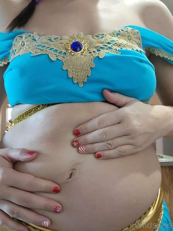 Another one of the kinks that surprised me was Belly Buttons..