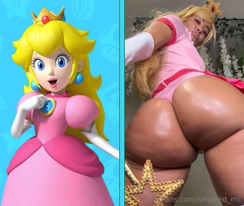 Say hello to Princess Peach! 👑✨💦🍑Inbox me for this Cosplay s..