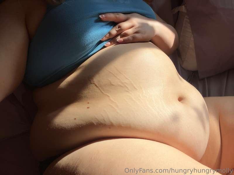 hungryhungrymolly image #10
