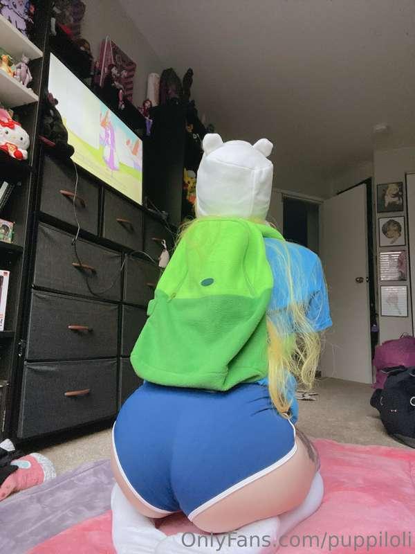Cute Fiona photoset 💙💘 it’s adventure time 😋