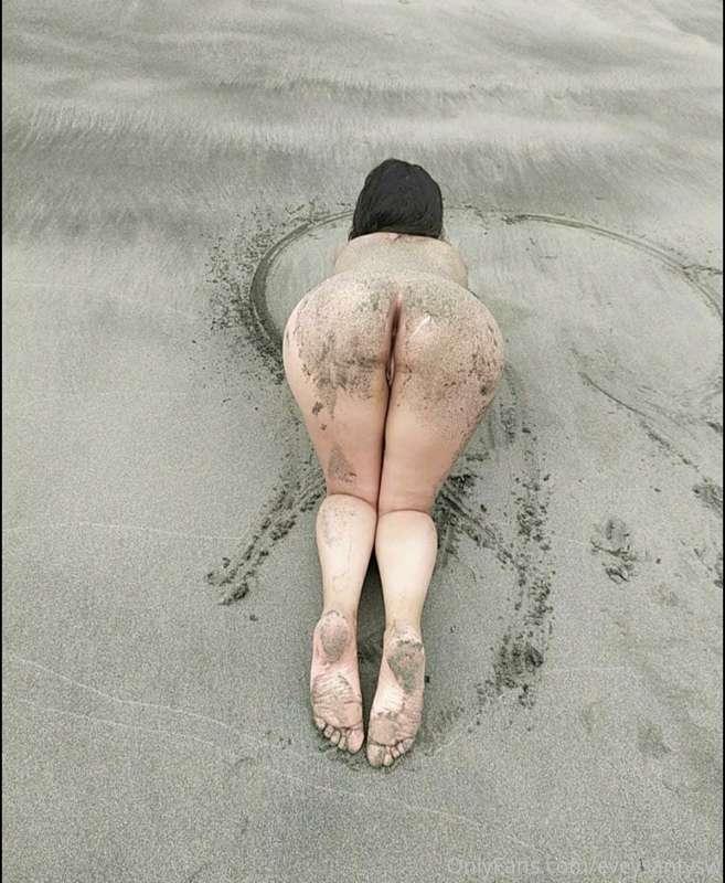 hotwifexxxx image #1