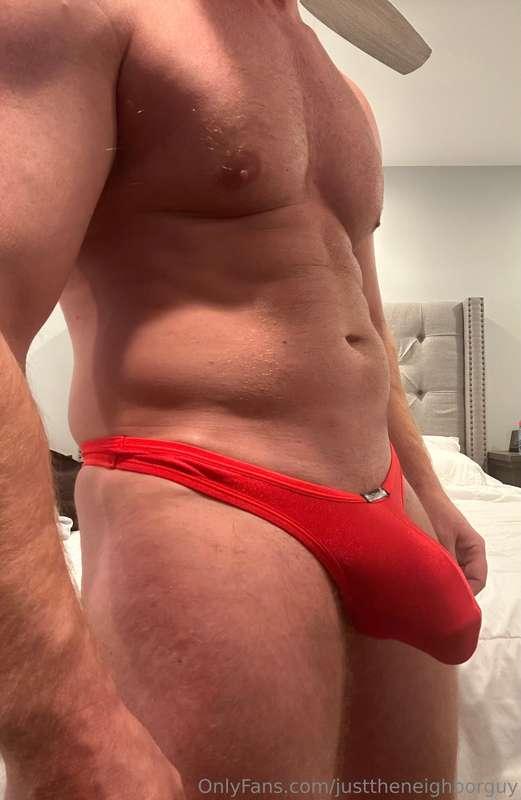 Red looks pretty damn good if I don’t say so myself. Are you..