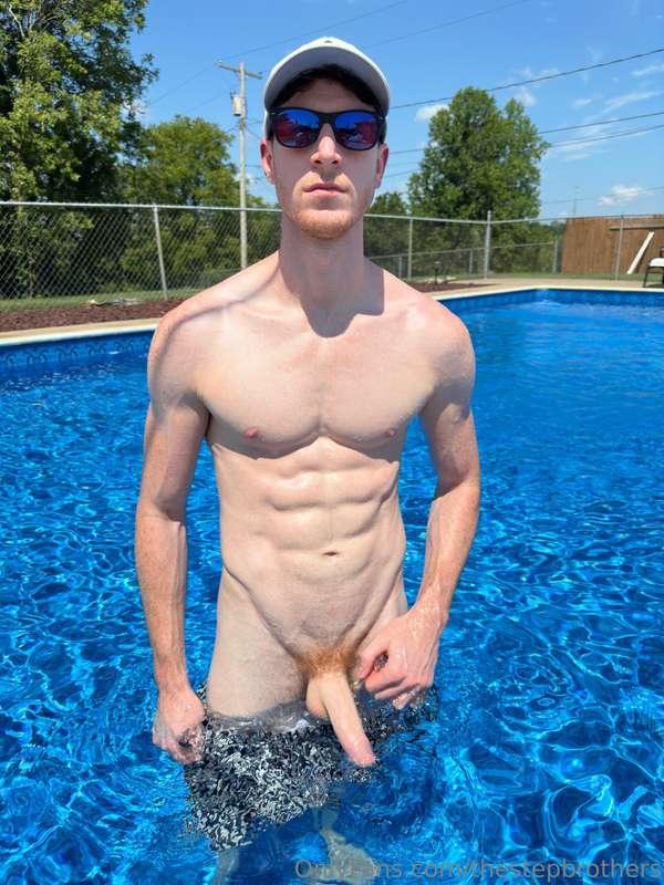 Last pool day of the year before it closes for winter 😢4 pic..
