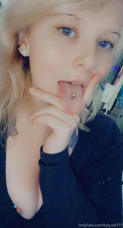💋
