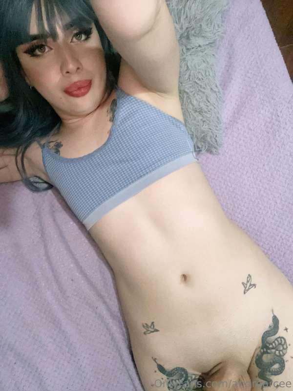 👅👅👅