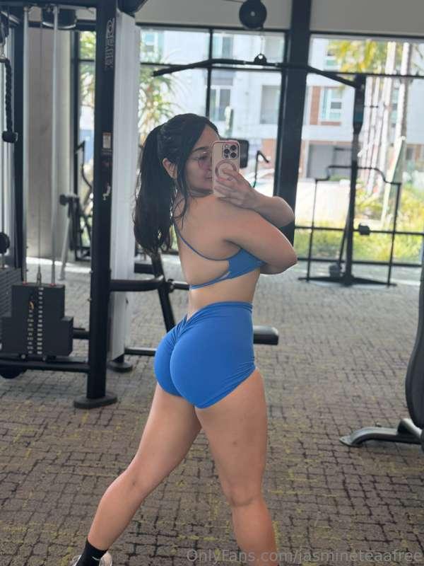How many reps until you bend me over the workout bench?