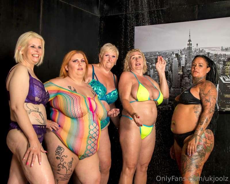 Look at these lovely ladies!