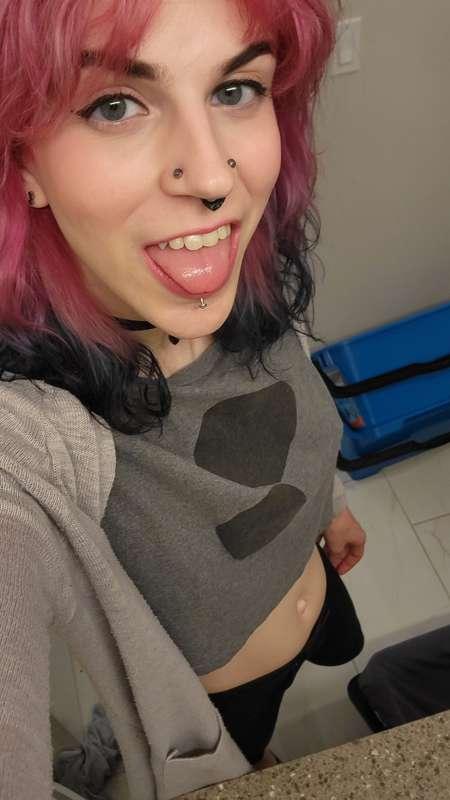 date night tn lets hope i get fucked :)