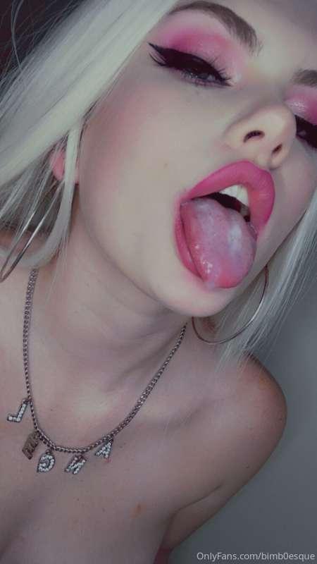 Ahegaooo with cum on my tongue hehe