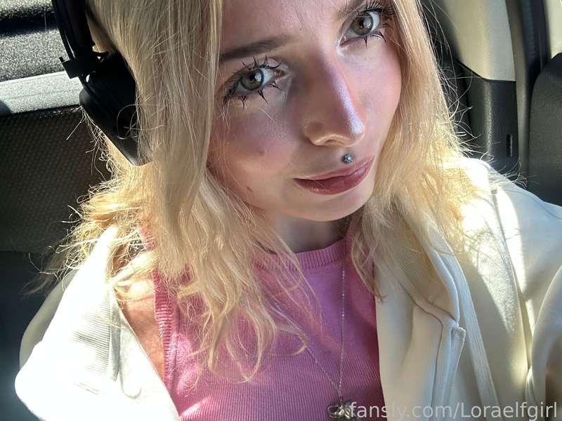 
Where do you think I'm going? 🤫


#teen #ahegao #armpits #petite #tattoed #pussy #18 #tights  #blonde