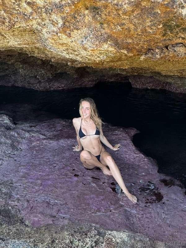 i can take u to secret mermaid places