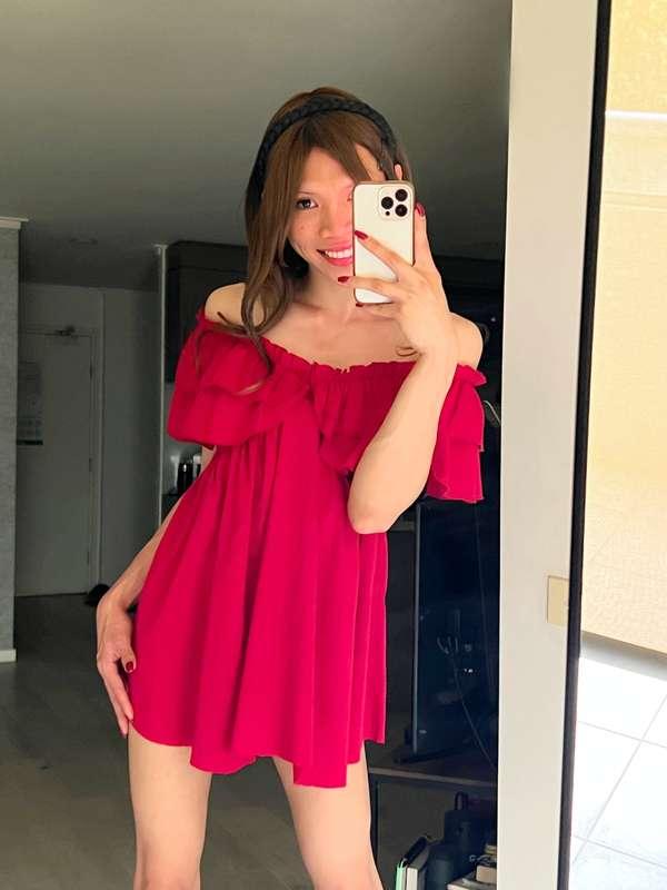 Peek a boo. ♥️