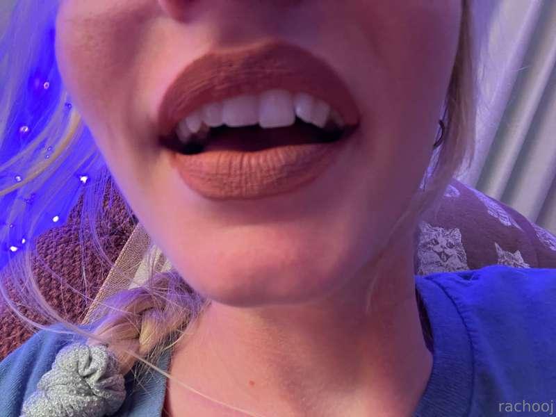 👄 pics anyone?