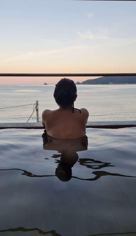 I hope u r thinking of me when I'm thinking of u ♡♡♡