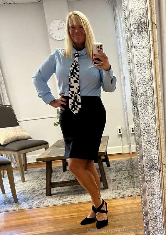 HELLO GUYS!! I MISS Y’ALL!!   It’s peak wedding season so yo..