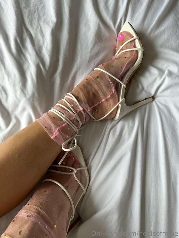 Those sheer pink nylon socks are just perfect with my pink p..