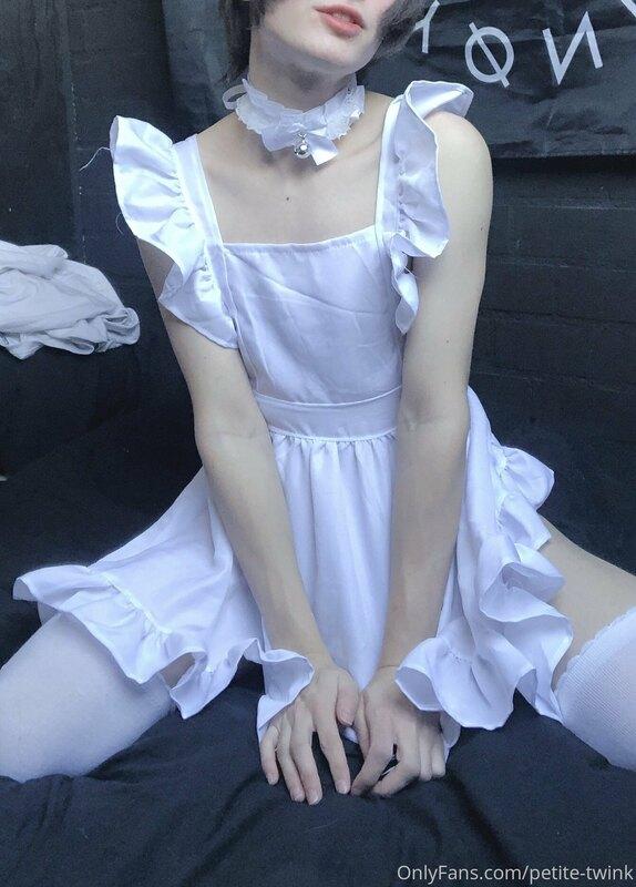 petite-twink image #0