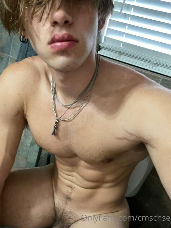 POV: I just came, so I’m letting it finish dripping out