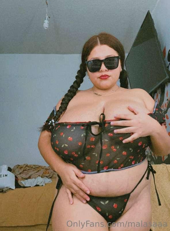 🕶️