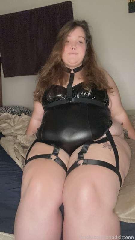 bhadkittenn image #2