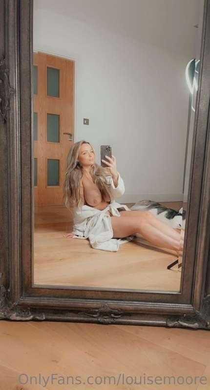 louisemoore image #0