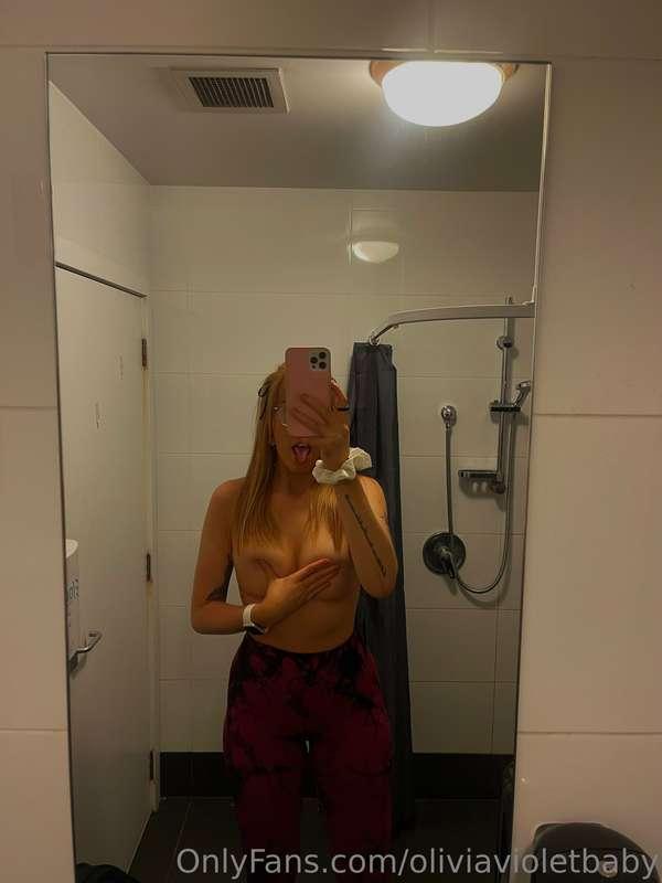 oliviavioletbaby image #0