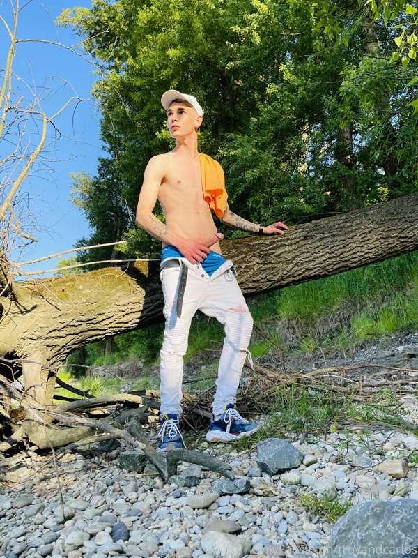 Who wants to try 🍆🔥