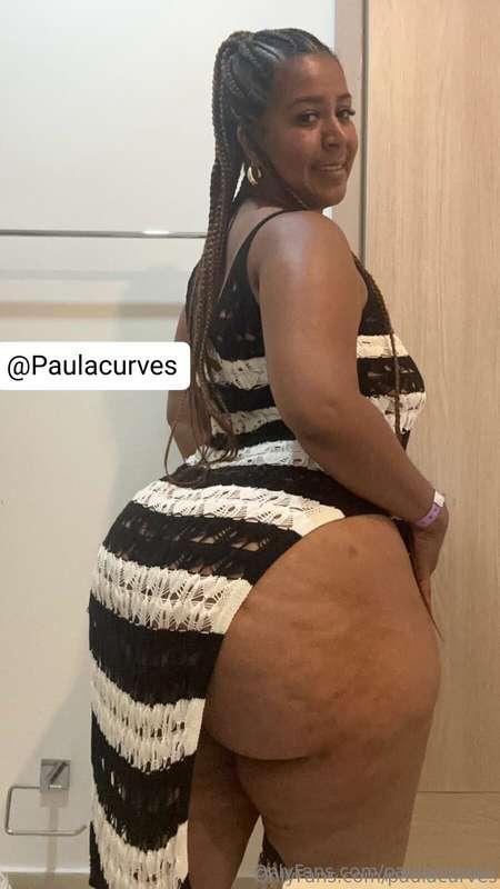paulacurves main image