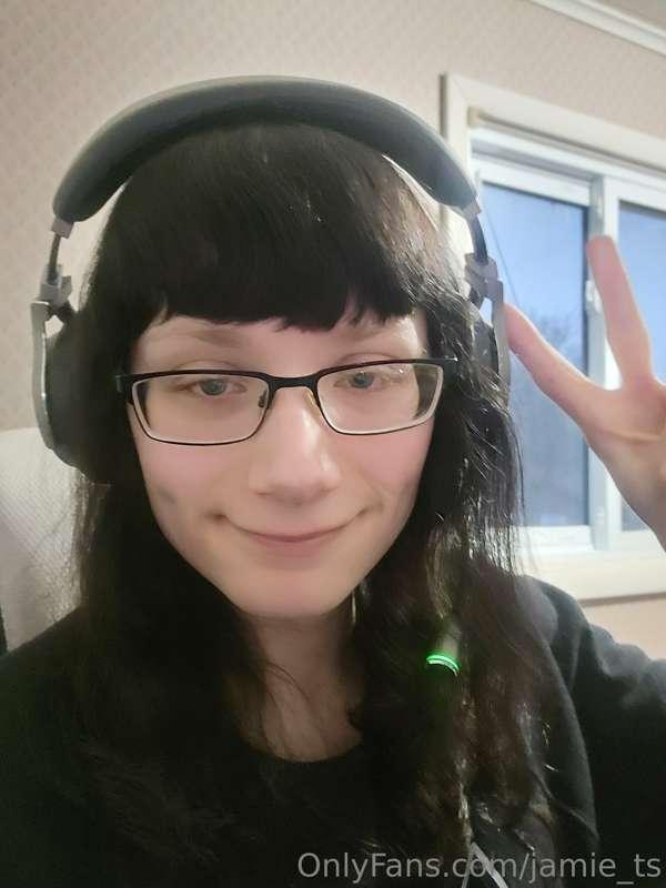Sleepy gamer girl