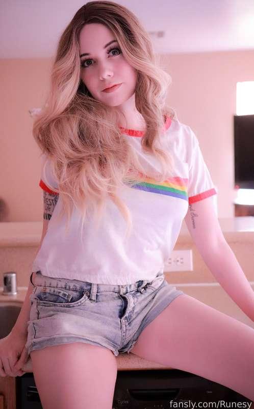 Ill be on cb tonight 8pm pacific time &lt;3 