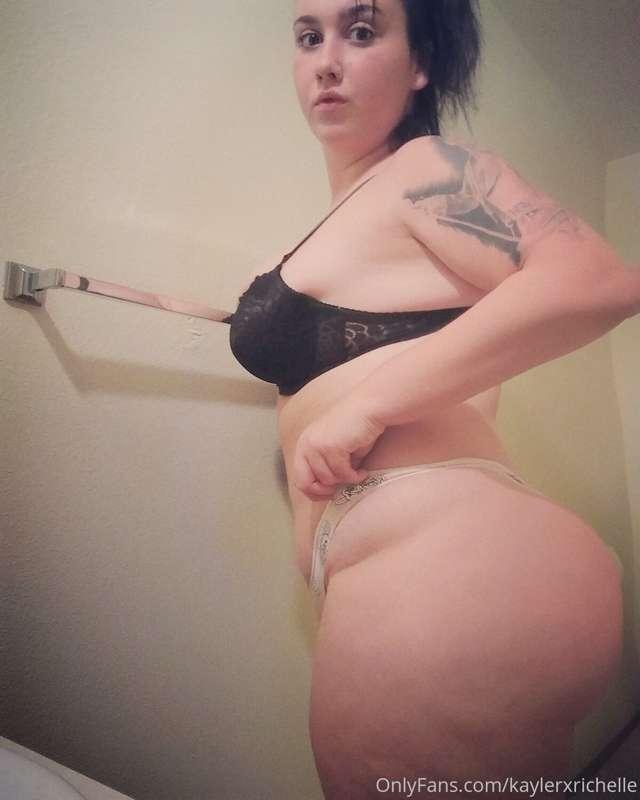 Thicker than a snickerr.