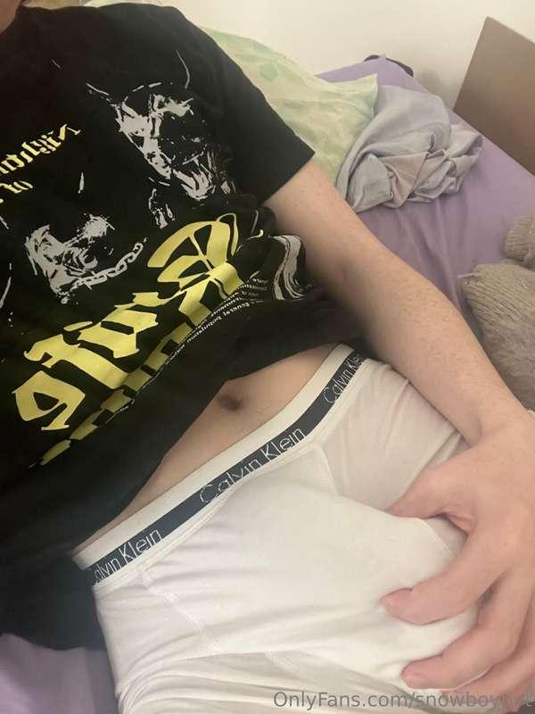 This must make you so hungry 😈 I wanna feed you..