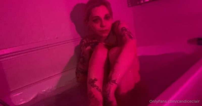 I love hot bath. 
Don't be shy and ask me for video.
I will ..