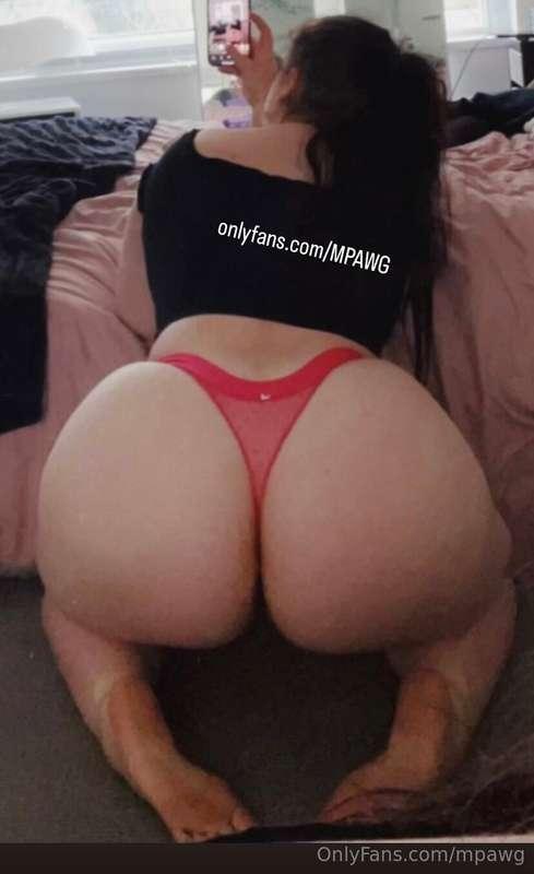 😈