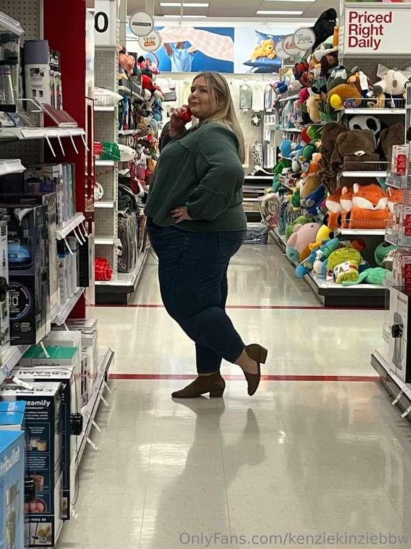 kenziekinziebbw image #0