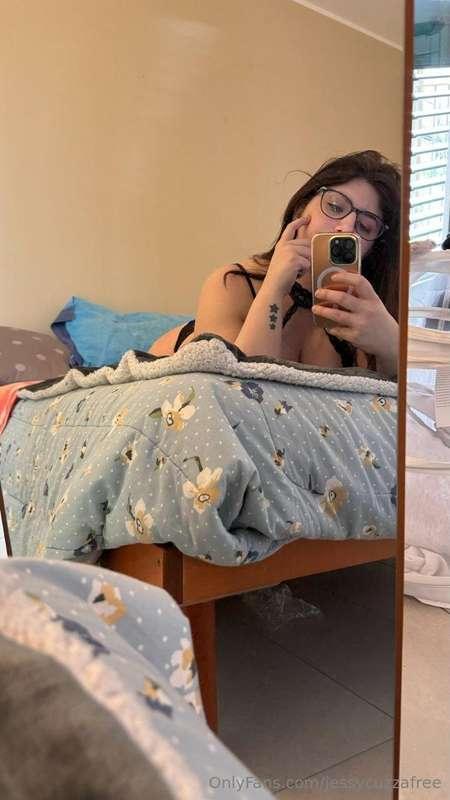 Anche oggi domenica... Io mi annoio tantissimo, ma se volete..