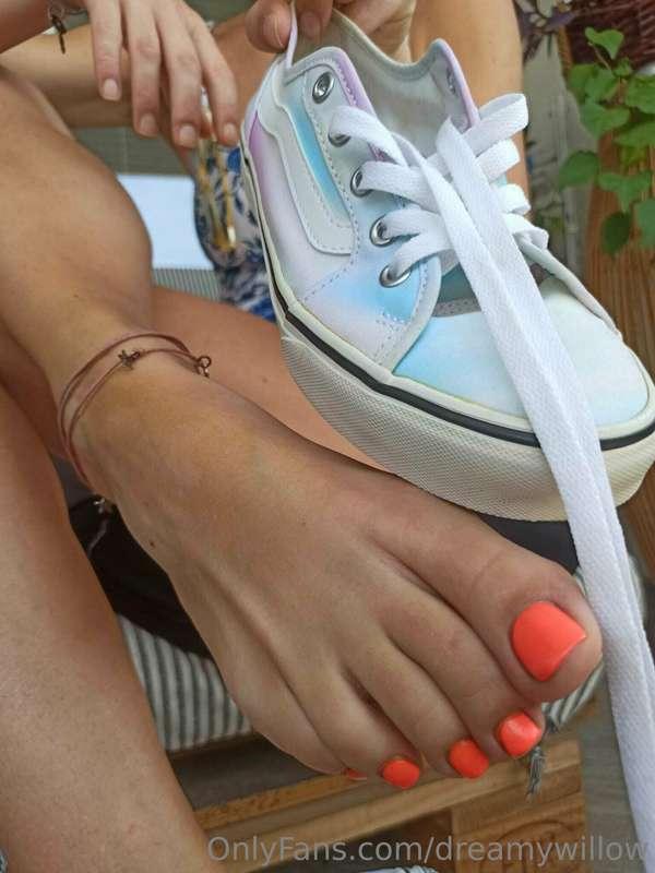 Best the tuesday blues with the right shoes... Can you imagi..
