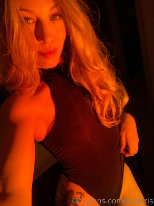 would you help me take this off?😈