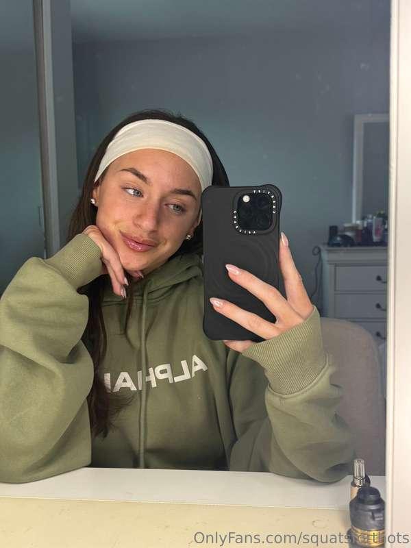 say hi if you see this 🌙😊