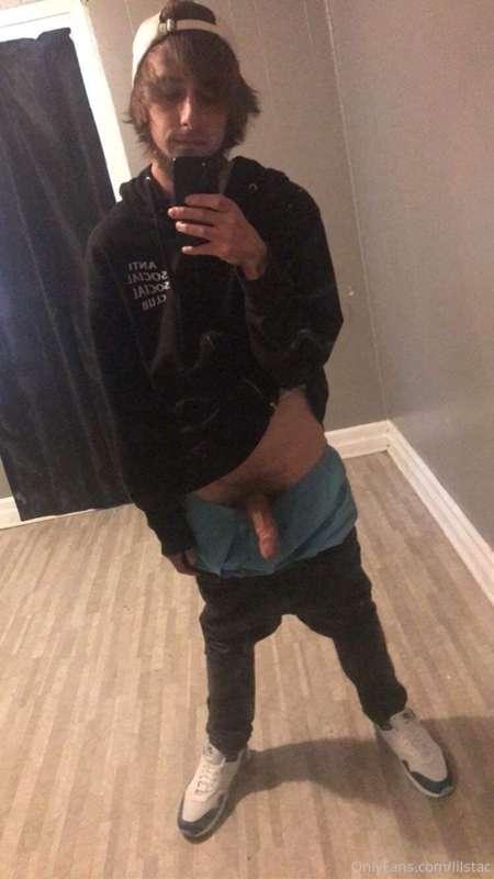 @nihilisticnezzy