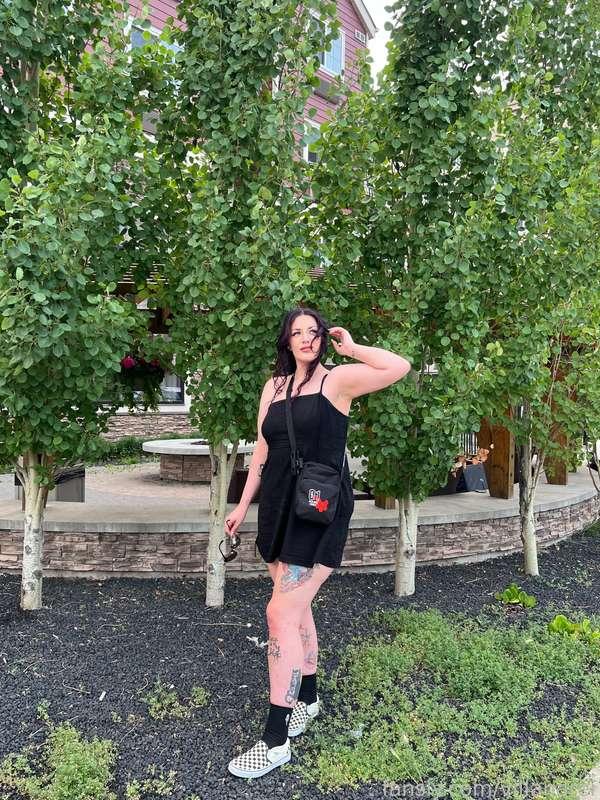 Some more outfit photos from yesterday ✨ I am so cute!

#fyp #tall #tallgirl #goth #gothgirl #altgirl #alternative #purplehair #thicc #dress #blackdress #longlegs #legs #tattoos #inked #alt #muscles #musclemommy