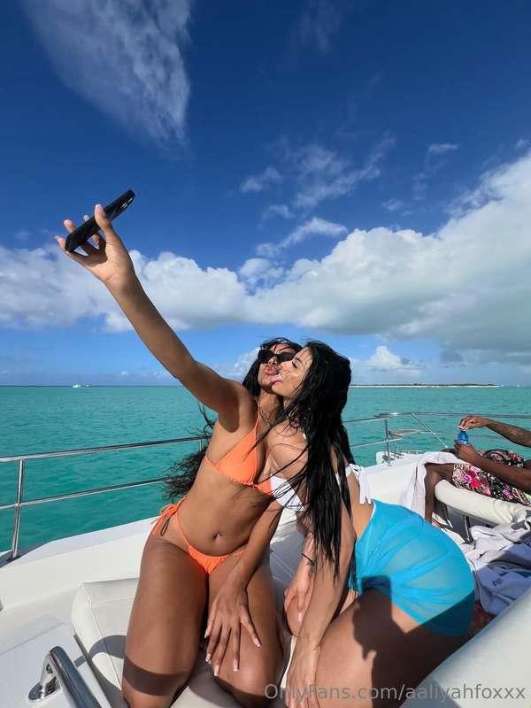 Boats and…🙊👅