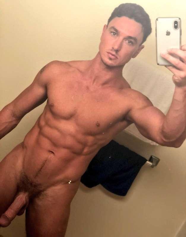Use My Dick. 😈