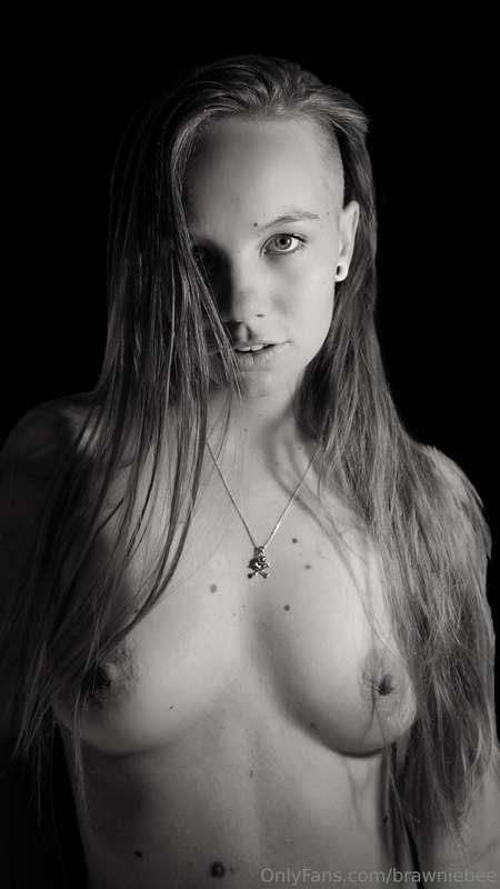 I need your opinion babes! I’ve been playing with a new came..