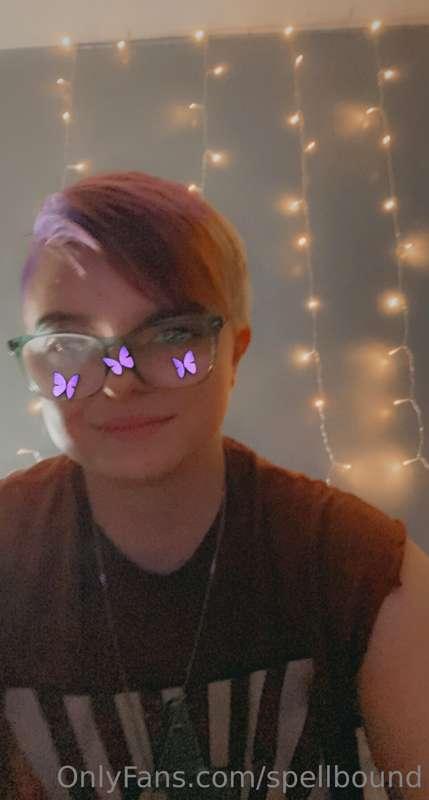 Got the lights hung up behind my bed and idk if I hate them ..