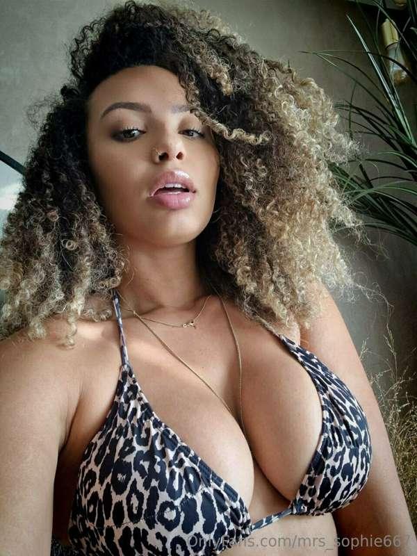 How often do you watch step-sis porn?