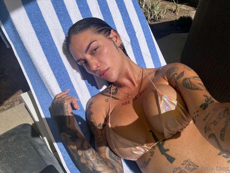 already wet but your cum would make it even better 🥵